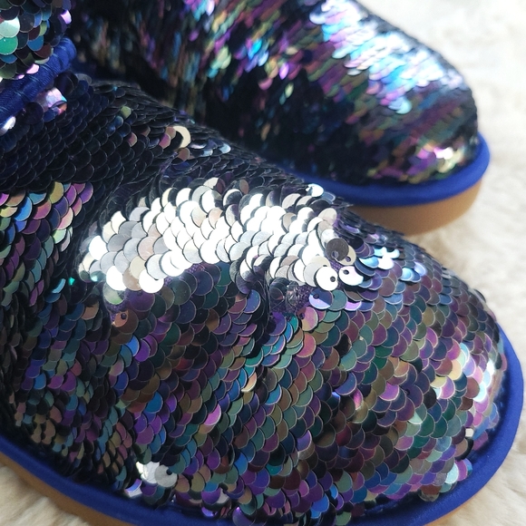 Ugg Mermaid Cosmic Multicolored Sequin Boots - Picture 5 of 12